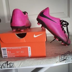 Girls youth Nike soccer cleats